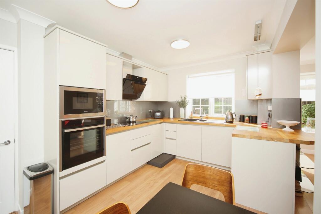 Additional image 5 of Spooners Close, Solihull