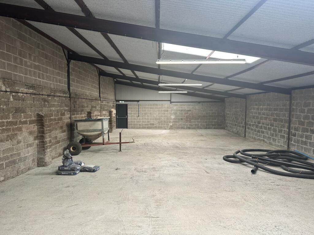 Additional image 4 of East Woodlands Farm, East Woodlands, Frome, Somerset, BA11