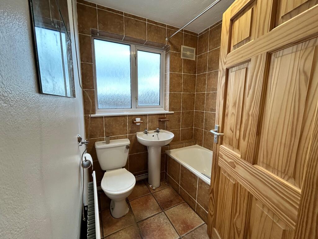 Additional image 7 of Stratford Road, Shirley, West Midlands, B90