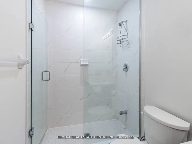 Additional image 25 of 45 Knotsberry Circ