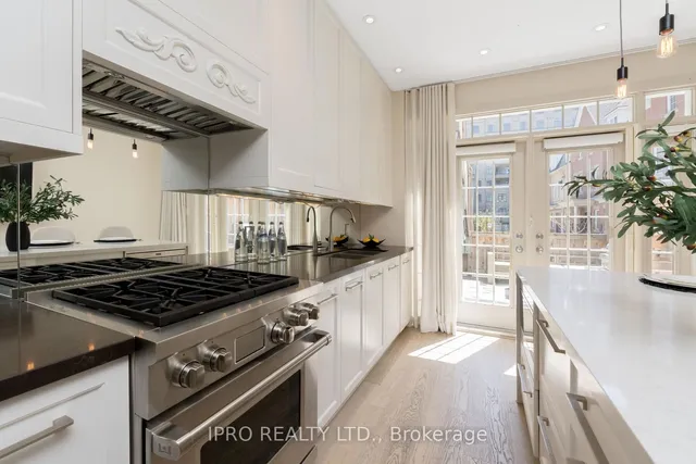 Additional image 8 of 15 niagara St