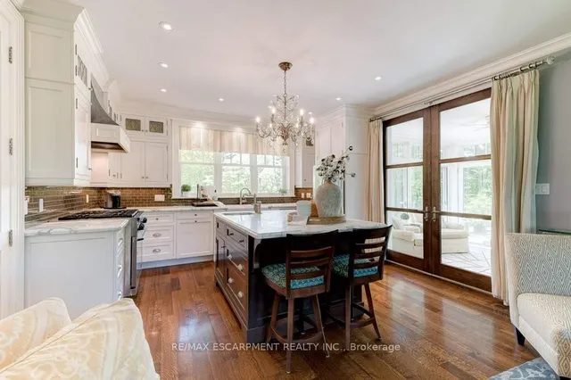 Additional image 8 of 183 Mill St