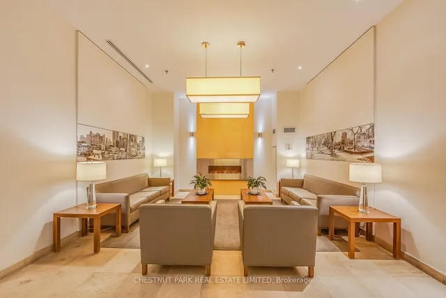 Additional image 31 of 168 King St Unit PH1605