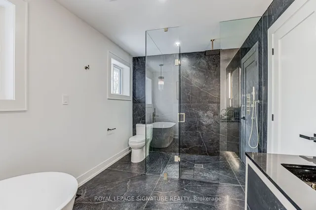 Additional image 27 of 28 Argonne Cres