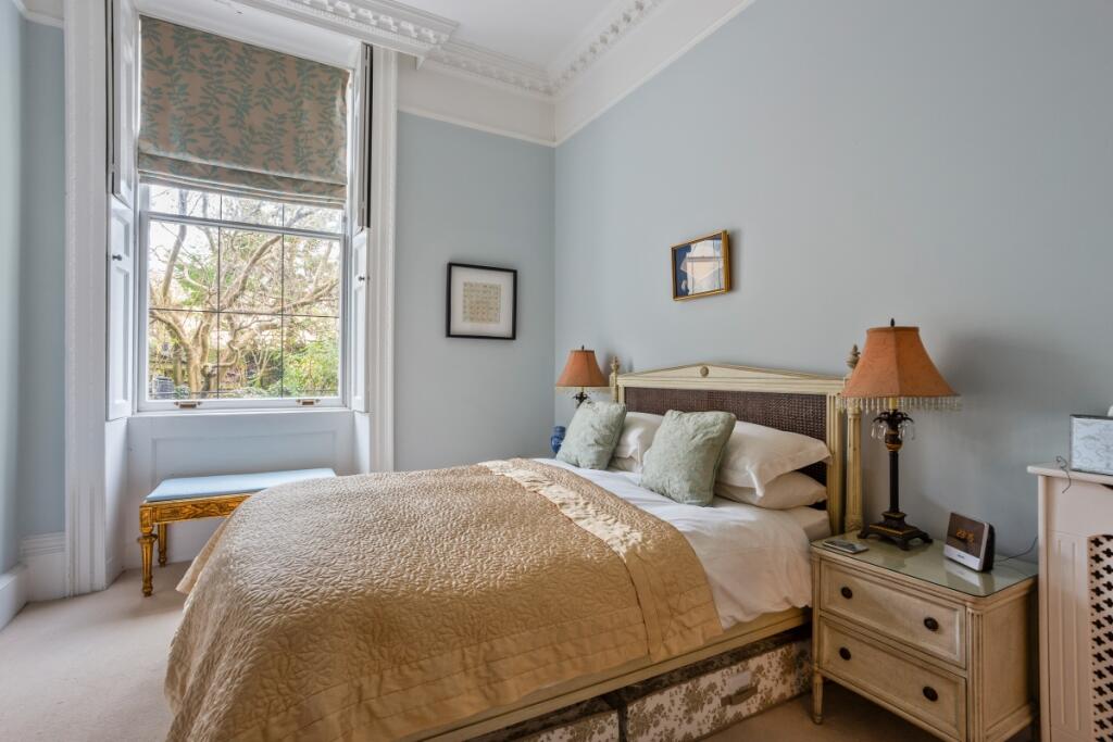 Additional image 21 of Royal Crescent Bath BA1