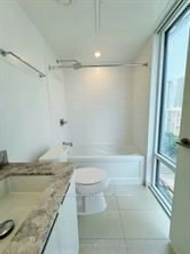 Additional image 4 of 18 Maitland Terr Unit 1204