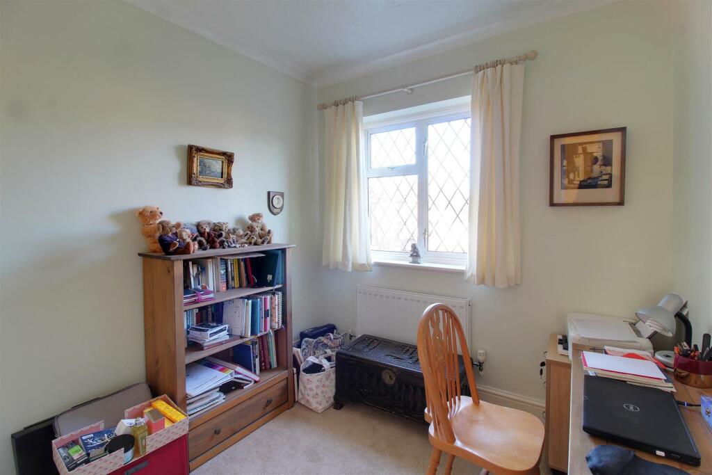 Additional image 14 of Peplins Way, Brookmans Park