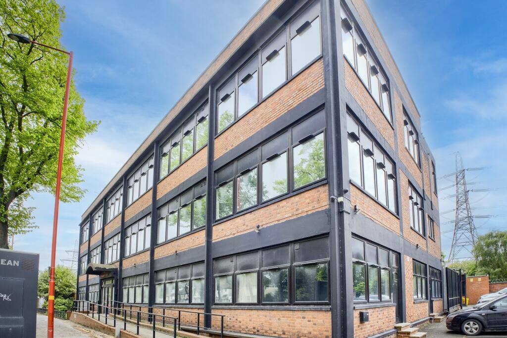 Primary image of B6 Tomlinson House, 325 Tyburn Road, B24 8HJ