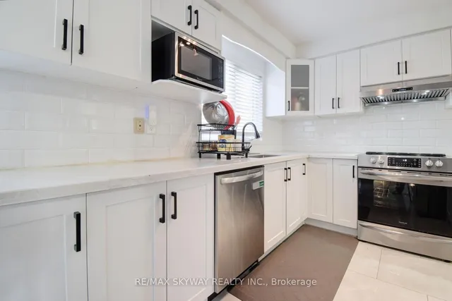 Additional image 13 of 21 Badger Ave