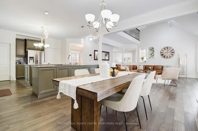 Additional image 16 of 6 Champion Crt