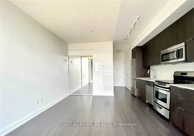 Additional image 5 of 56 Annie Craig Dr Unit 306