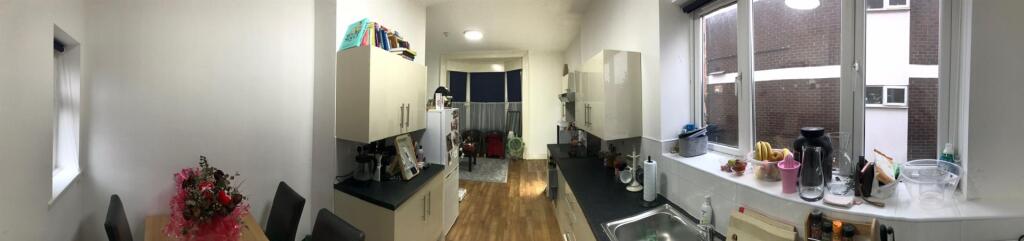 Additional image 2 of 1 bed flat, Coppice Road