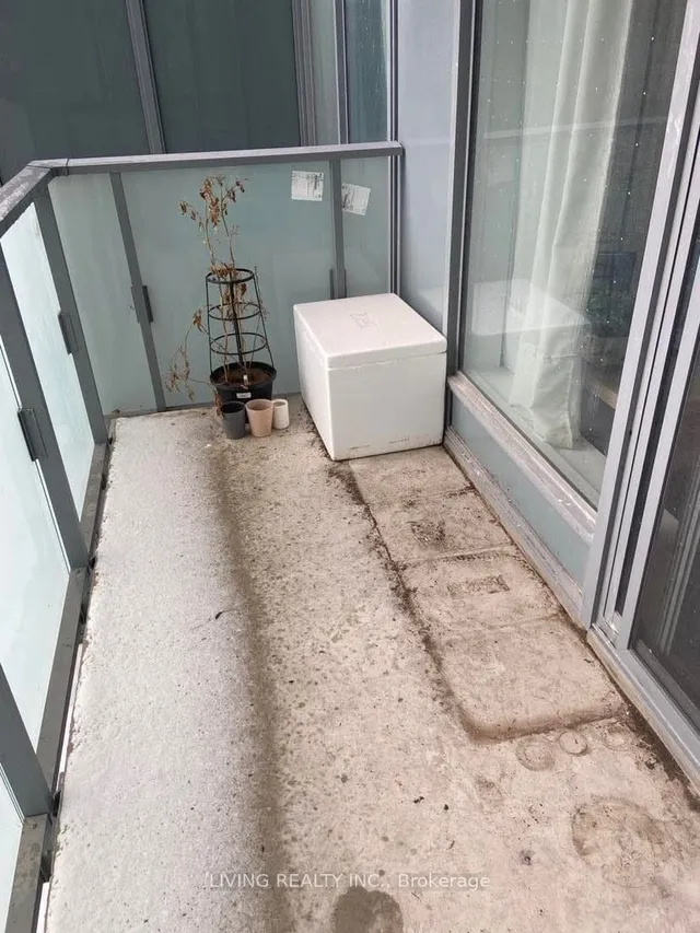 Additional image 18 of 7 Golden Lion Hts Unit N433