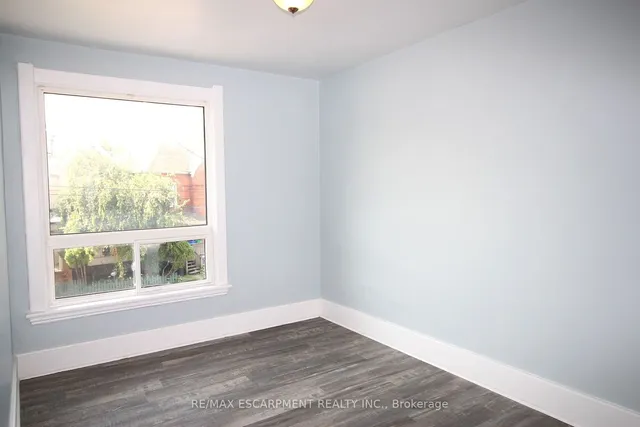 Additional image 20 of 701 Wilson St