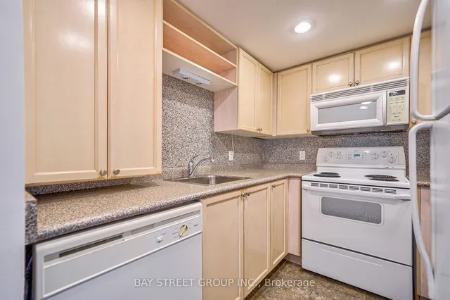 Additional image 11 of 8 Park Rd Unit 2016