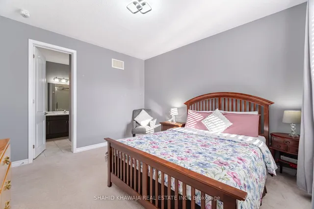 Additional image 30 of 1388 Connaught Terr