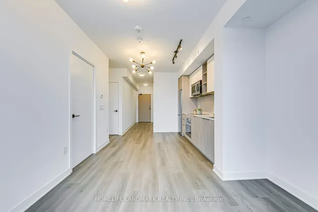 Additional image 15 of 36 Zorra St Unit 2002