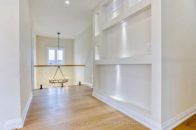 Additional image 21 of 67 Creanona Blvd