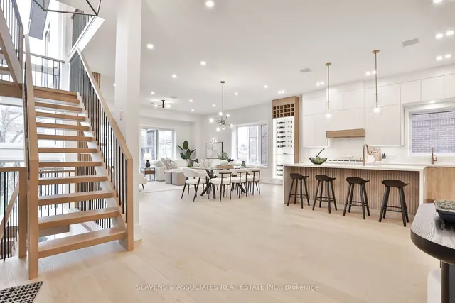 Additional image 3 of 102 Stayner Ave