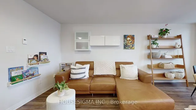 Additional image 17 of 12 Blanshard St Unit 309