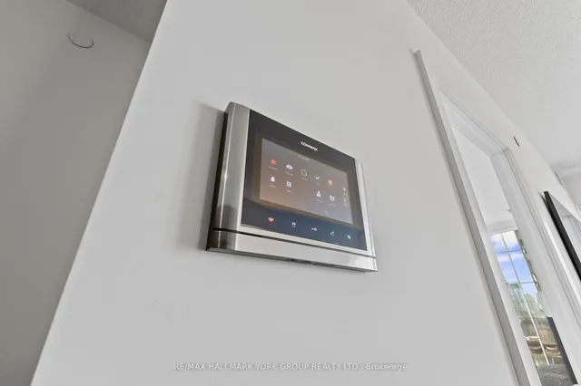 Additional image 22 of 10 York St Unit 1204