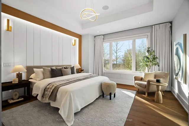 Additional image 17 of 39 Sharron Dr