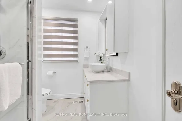 Additional image 26 of 51 Bowerbank Dr