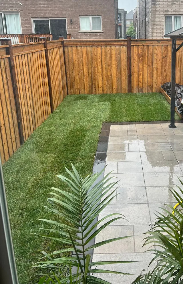 Additional image 40 of 28 Hubbell Rd