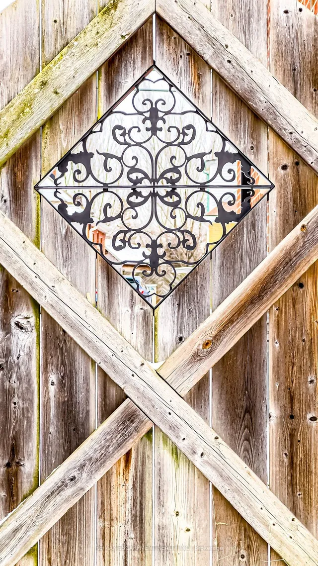 Additional image 35 of 374 East 16th St