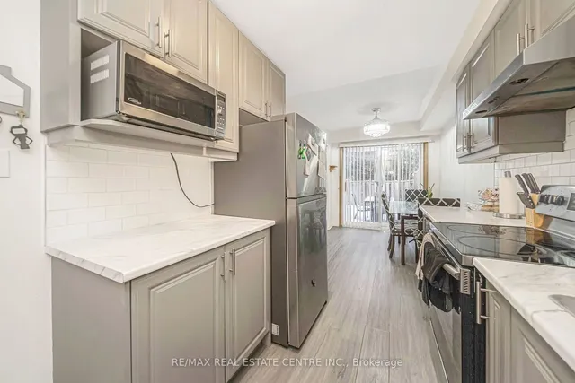 Additional image 12 of 27 Vodden Crt