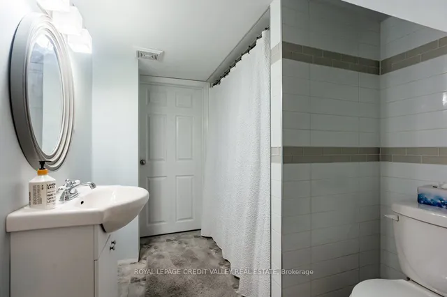 Additional image 28 of 75 Sandmere Ave