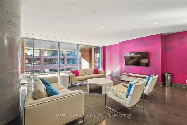 Additional image 23 of 150 East Liberty St Unit 2816