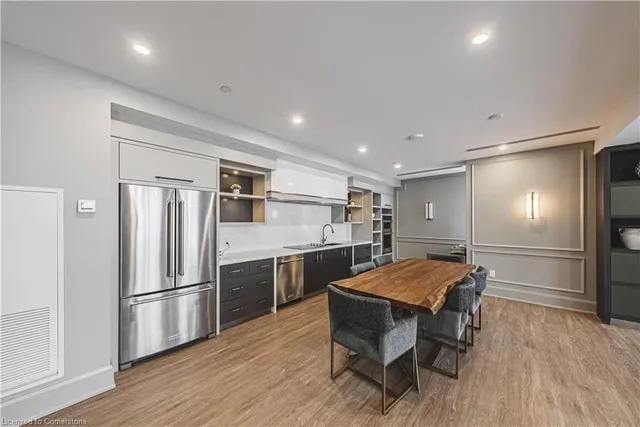 Additional image 23 of 470 Dundas Street East Unit 102