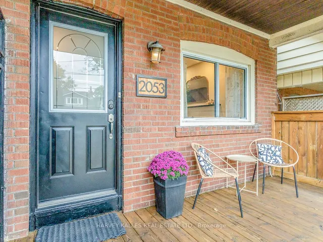 Additional image 3 of 2053 Gerrard St