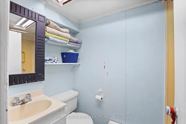 Additional image 19 of 19 Lesmount Ave