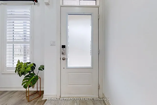 Additional image 20 of 3 Eaton Park Lane Unit 5