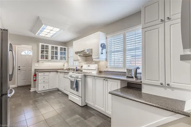 Additional image 5 of 2326 Redfern Rd