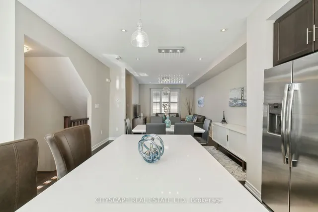 Additional image 20 of 418 Belcourt Common