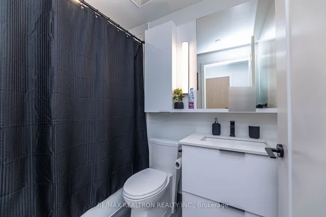 Additional image 9 of 5 Defries St Unit 701