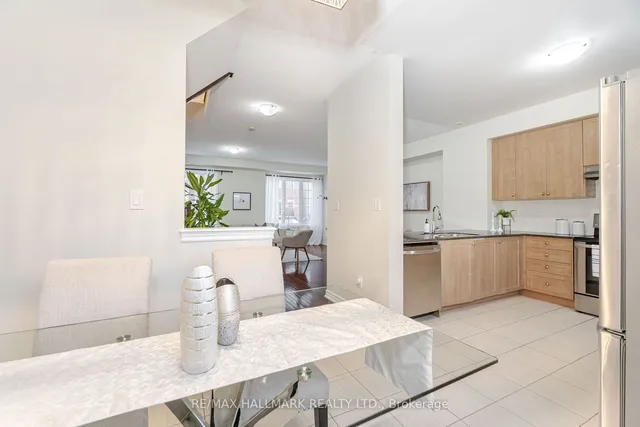 Additional image 10 of 39 Pin Lane