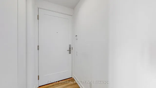 Additional image 21 of 3 Gloucester St Unit 2706