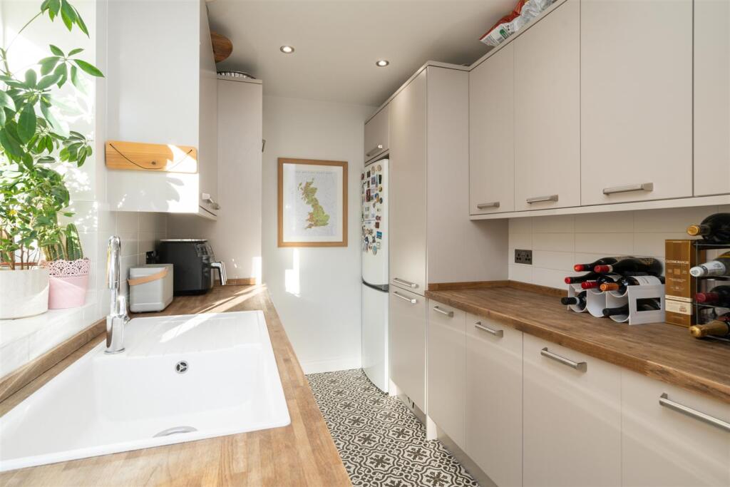 Additional image 6 of Kingswood Close, Lapworth, Solihull