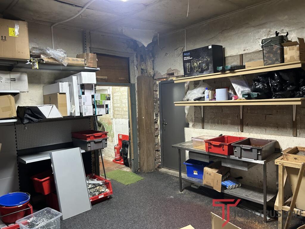 Additional image 4 of Unit 1 Lion Garage, Portway Trading Estate, Alcester Road, Portway, Birmingham, B48 7JA