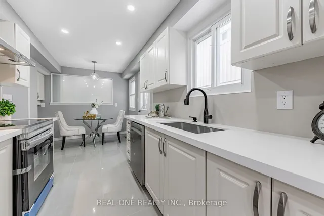 Additional image 16 of 32 Belinda Sq