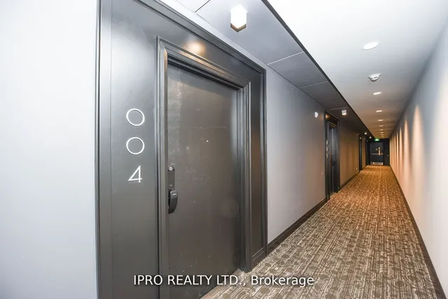 Additional image 15 of 95 Dundas St W St Unit 004