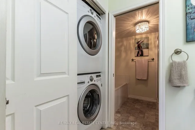 Additional image 31 of 2040 Cleaver Ave Unit 102