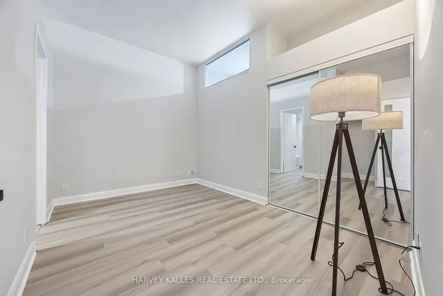 Additional image 7 of 700 King St Unit 1006