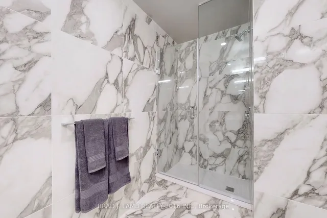 Additional image 18 of 195 McCaul St Unit 1014