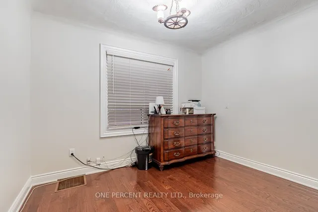 Additional image 27 of 444 Maybank Ave