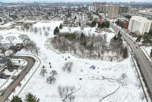 Additional image 35 of 111 Wareside Rd